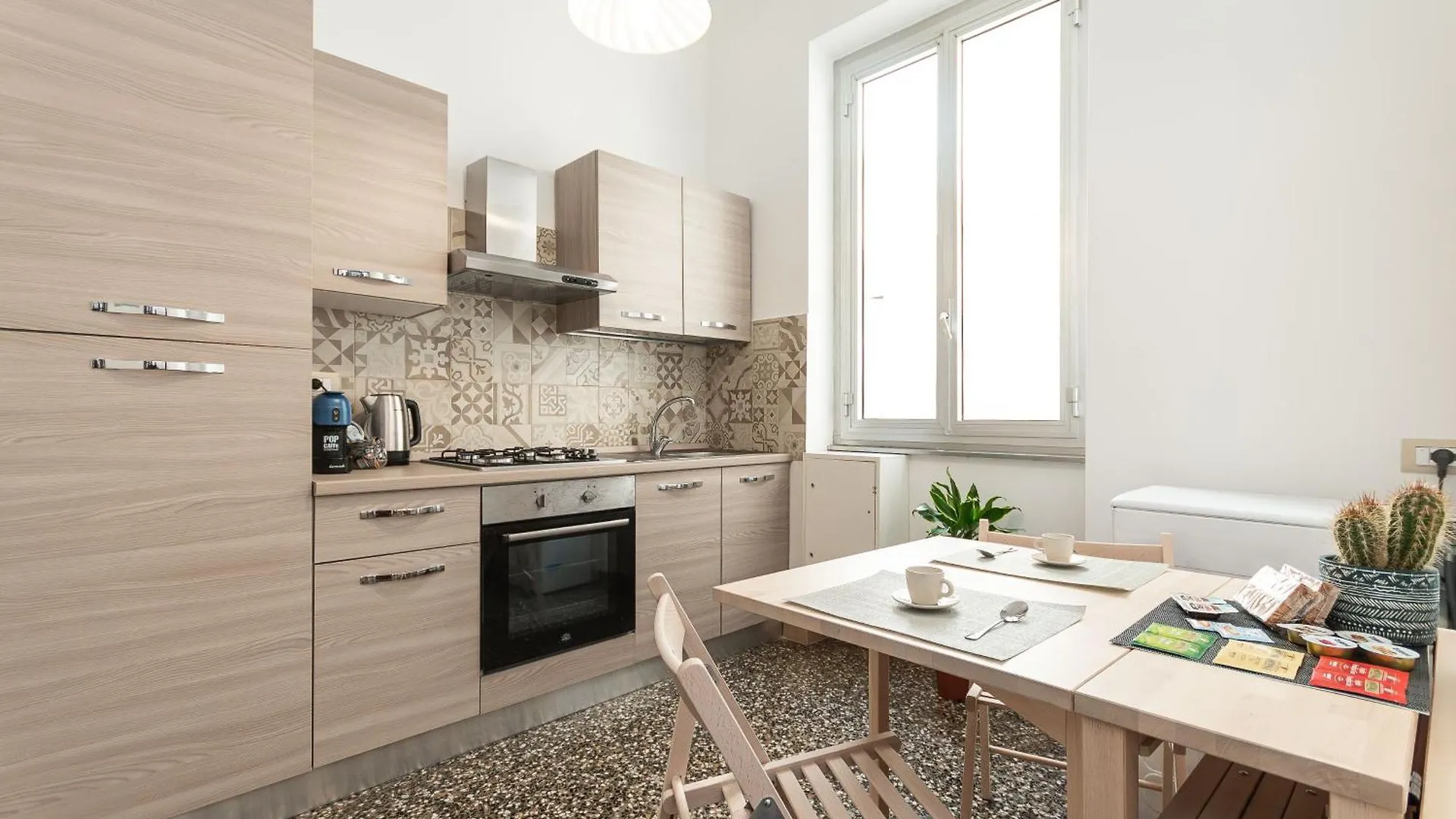 Comfortable Apartment With Style And Elegance Genoa